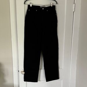 Everlane The Curvy Way-High Jean in Black